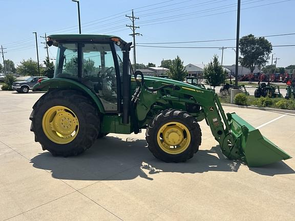 Image of John Deere 5085E equipment image 3