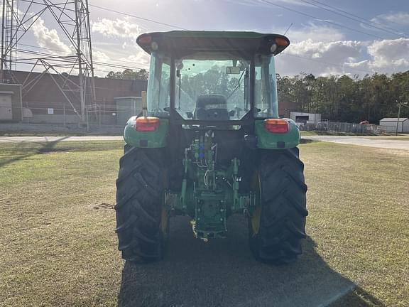 Image of John Deere 5085E equipment image 4