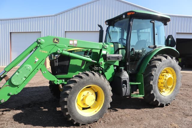 Image of John Deere 5085E equipment image 1