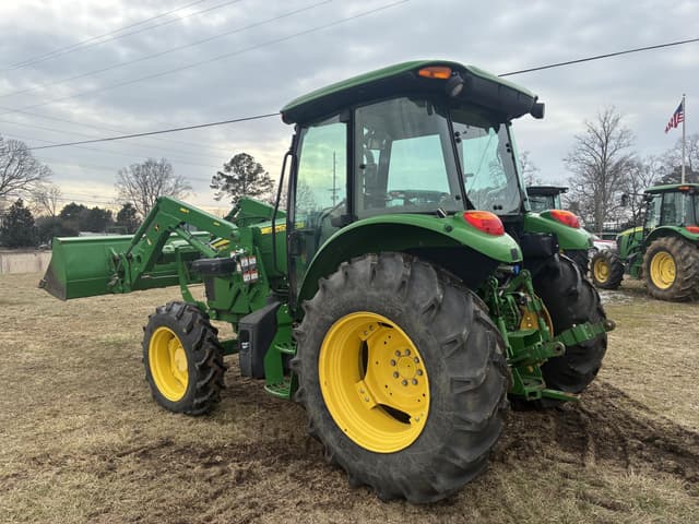 Image of John Deere 5090E equipment image 2