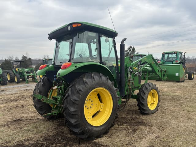 Image of John Deere 5090E equipment image 4