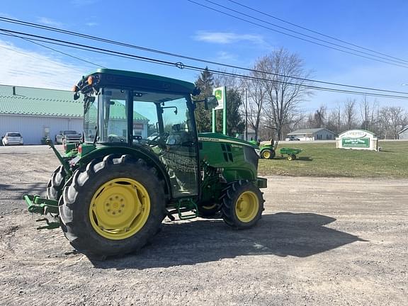 Image of John Deere 5090GN equipment image 3