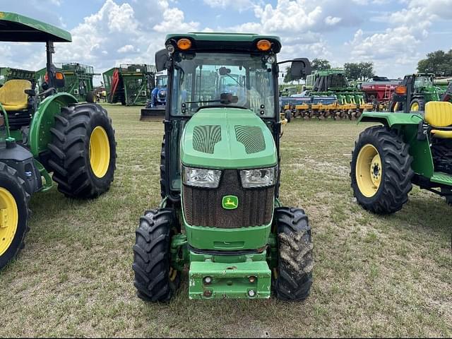 Image of John Deere 5090GN equipment image 2