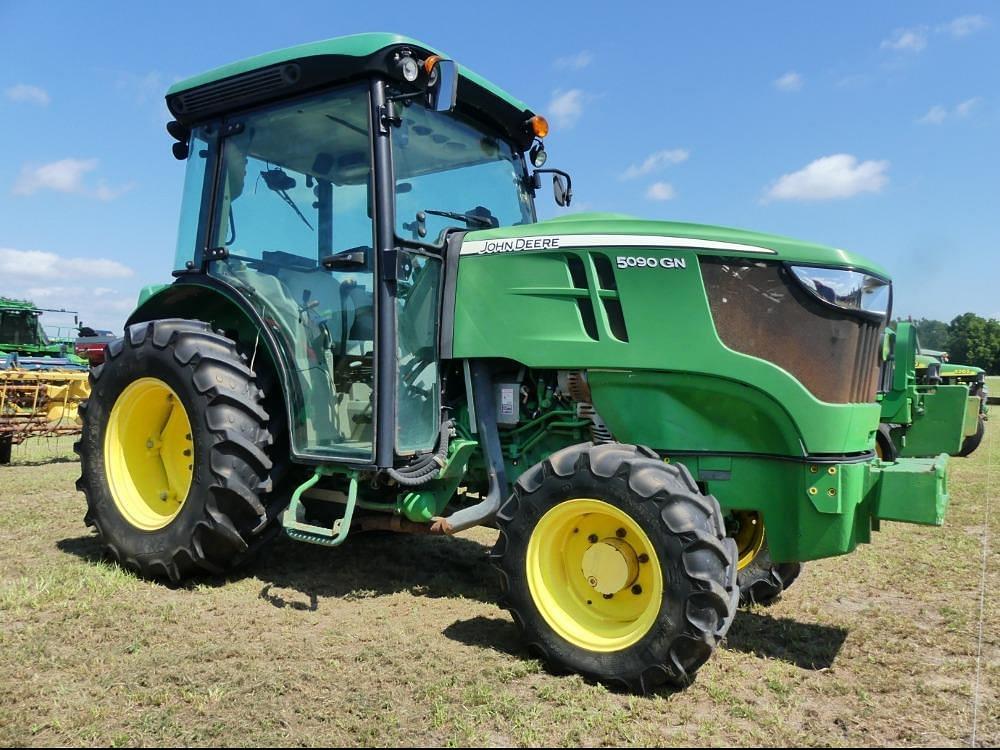 Image of John Deere 5090GN Primary image