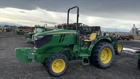 Image of John Deere 5090GV equipment image 1