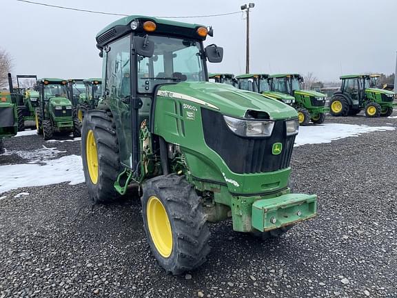 Image of John Deere 5090GV equipment image 4