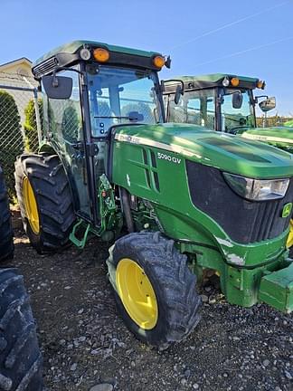 Image of John Deere 5090GV equipment image 4