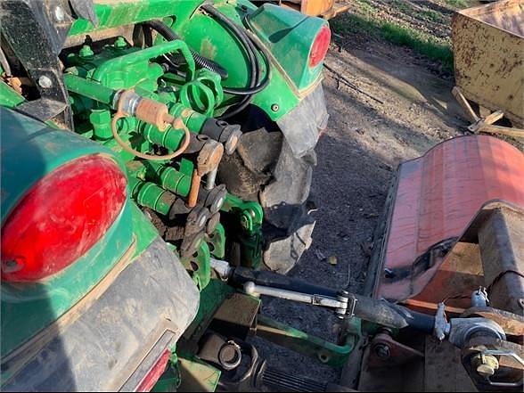 Image of John Deere 5090GV equipment image 1