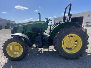 Main image John Deere 5090M 8