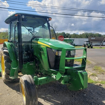 Main image John Deere 5090M