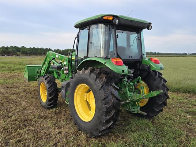 Image of John Deere 5100E equipment image 4