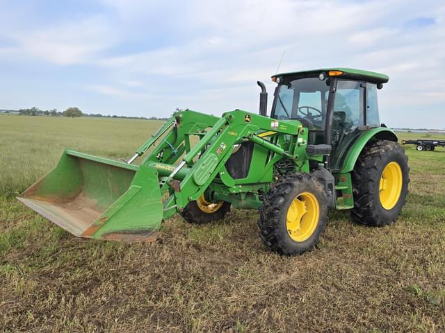 Image of John Deere 5100E equipment image 1