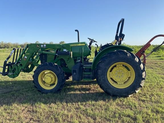 Image of John Deere 5100E equipment image 1