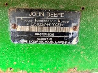 Image of John Deere 5100E equipment image 2