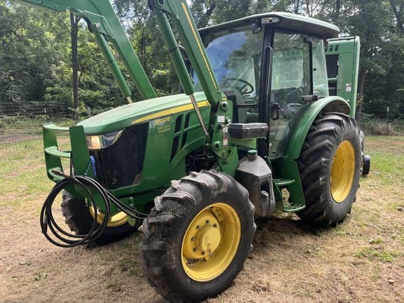 Image of John Deere 5100E Primary image