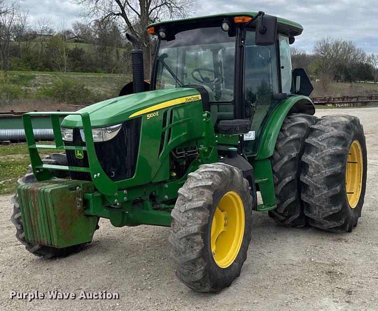 Image of John Deere 5100E Primary image