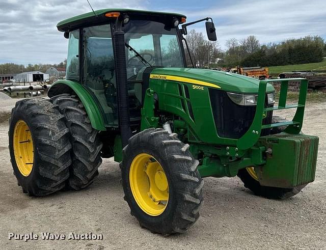 Image of John Deere 5100E equipment image 2