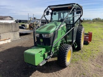2017 John Deere 5100GN Equipment Image0