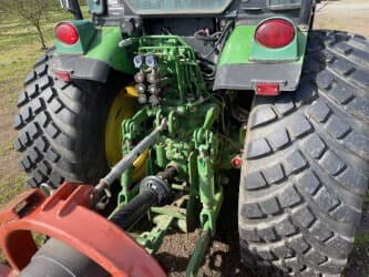 Image of John Deere 5100GN equipment image 4