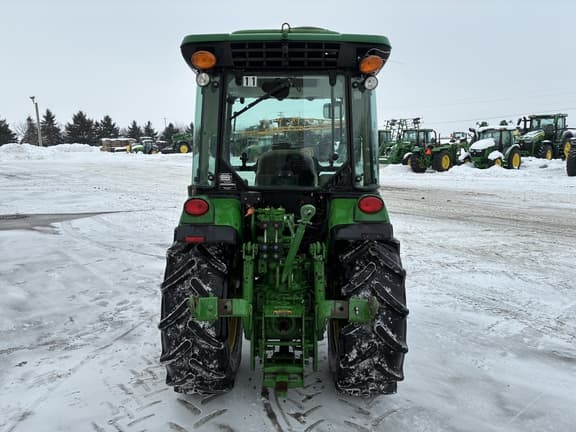 Image of John Deere 5100GN equipment image 3