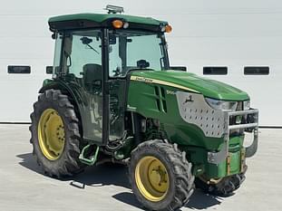 2017 John Deere 5100GN Equipment Image0