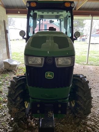 Image of John Deere 5100GN equipment image 3