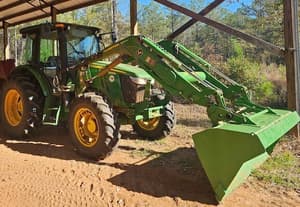 2017 John Deere 5100M Image
