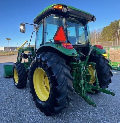 Image of John Deere 5100M equipment image 2