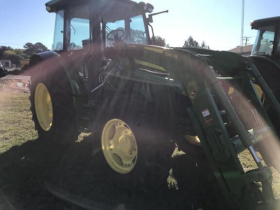 Image of John Deere 5100R equipment image 2