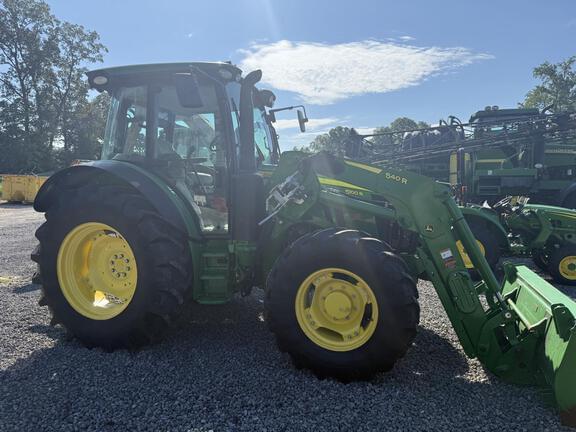 Image of John Deere 5100R Primary image