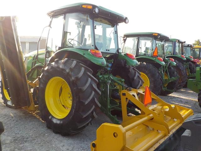 Image of John Deere 5115M equipment image 3