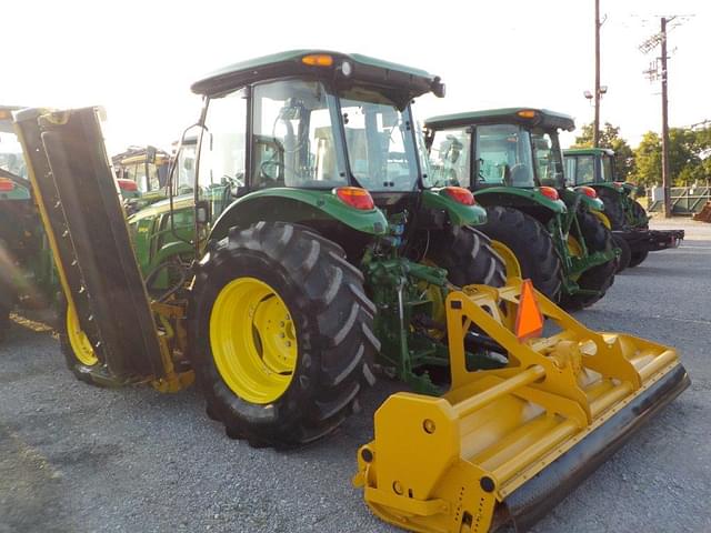 Image of John Deere 5115M equipment image 3