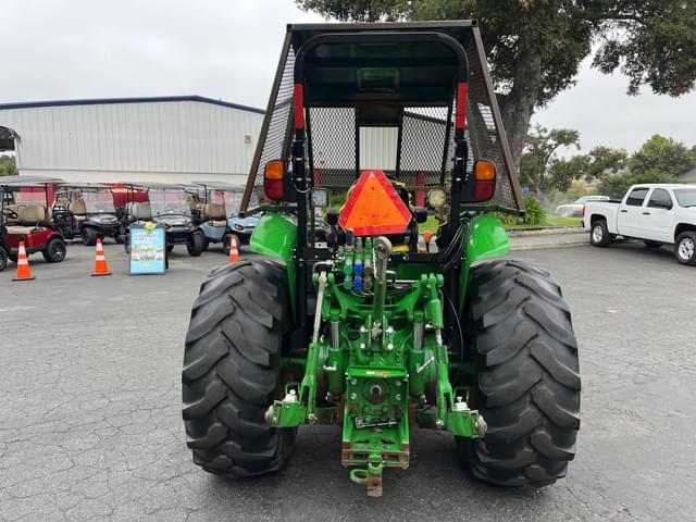 Image of John Deere 5115M equipment image 4