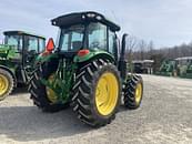 Thumbnail image John Deere 5125R 3