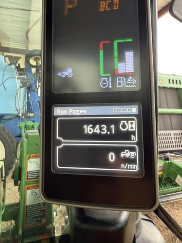 Image of John Deere 5125R equipment image 4