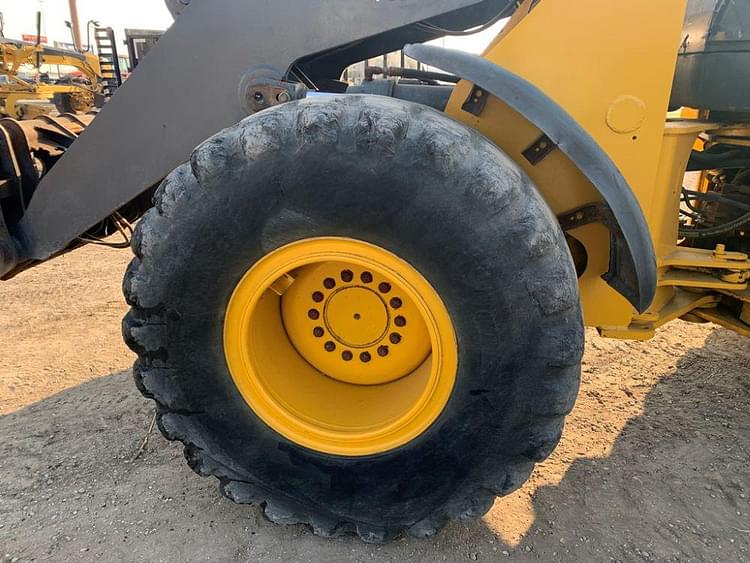 Main image John Deere 524KII 12