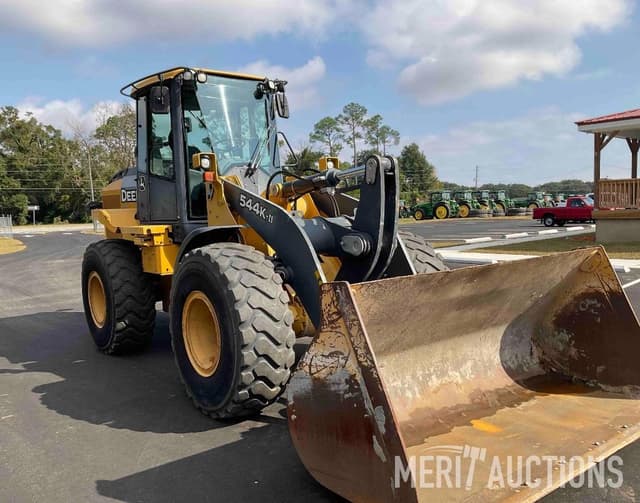 Image of John Deere 544K equipment image 3