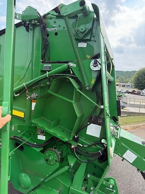 Image of John Deere 559 equipment image 2