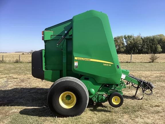 Image of John Deere 560M equipment image 3