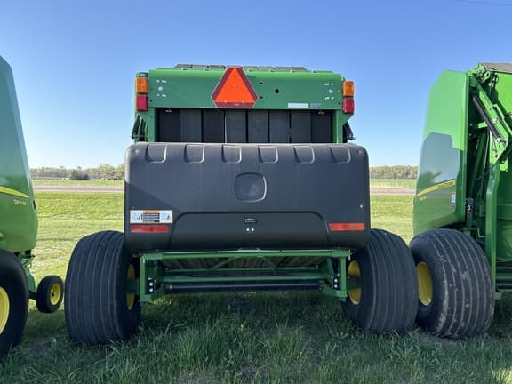 Image of John Deere 560M equipment image 3