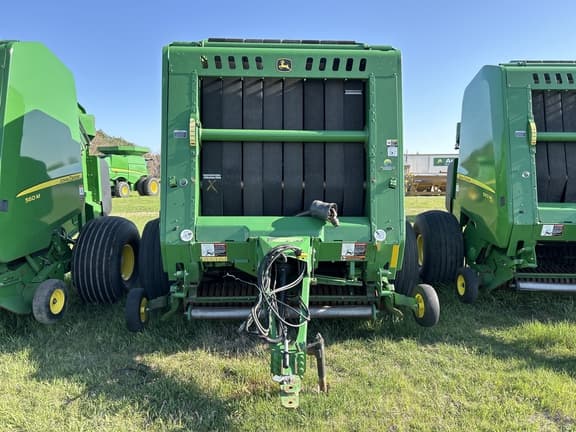Image of John Deere 560M equipment image 1