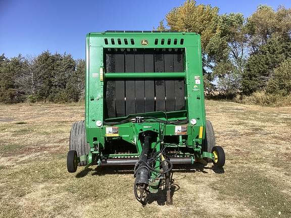 Image of John Deere 560M equipment image 1