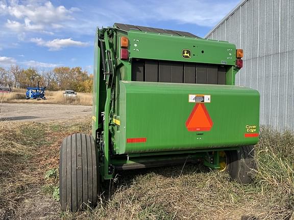 Image of John Deere 569 MegaWide Plus equipment image 3