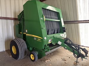2017 John Deere 569 MegaWide Plus Image