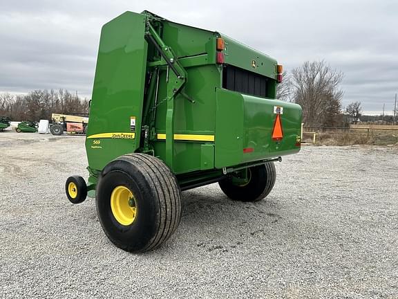 Image of John Deere 569 MegaWide Plus equipment image 2