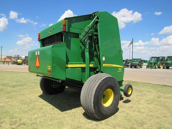 Image of John Deere 569 MegaWide Plus equipment image 4