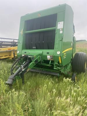 2017 John Deere 569 MegaWide Plus Image
