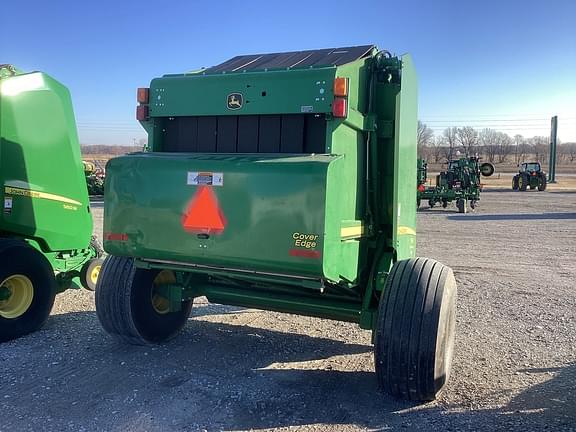 Image of John Deere 569 MegaWide Plus equipment image 2