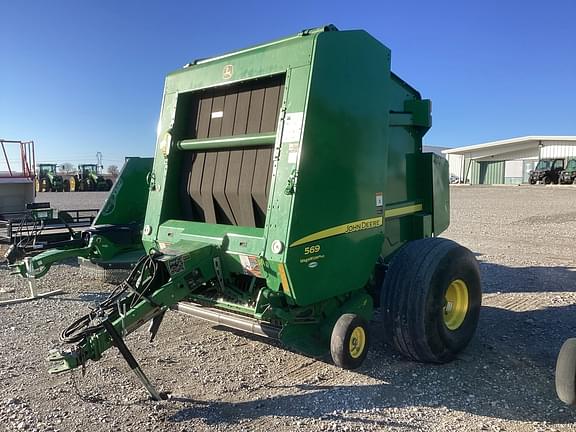 Image of John Deere 569 MegaWide Plus equipment image 1