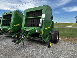 2017 John Deere 569 MegaWide Plus Image